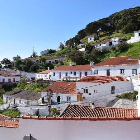 Hillside 2 Aljezur Old Town ξενώνας Εξωτερικό φωτογραφία
